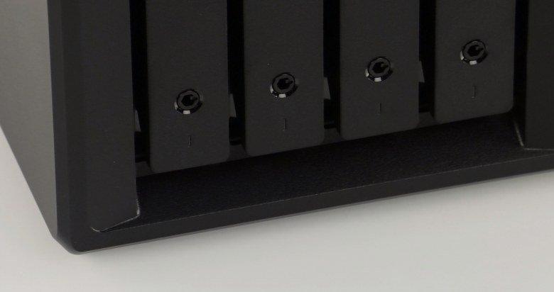 Сетевой накопитель Synology DS918+:, фото 6