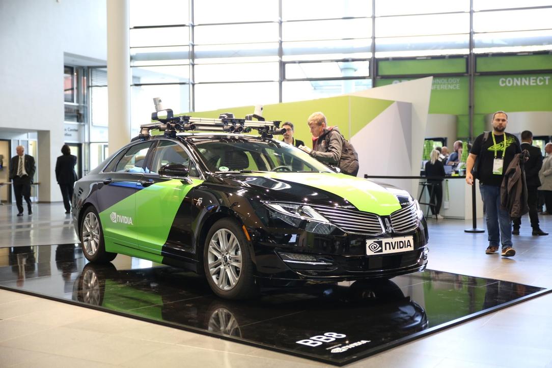 Nvidia тоже временно прекратила испытания беспилотных машин на дорогах общего пользования, фото 1