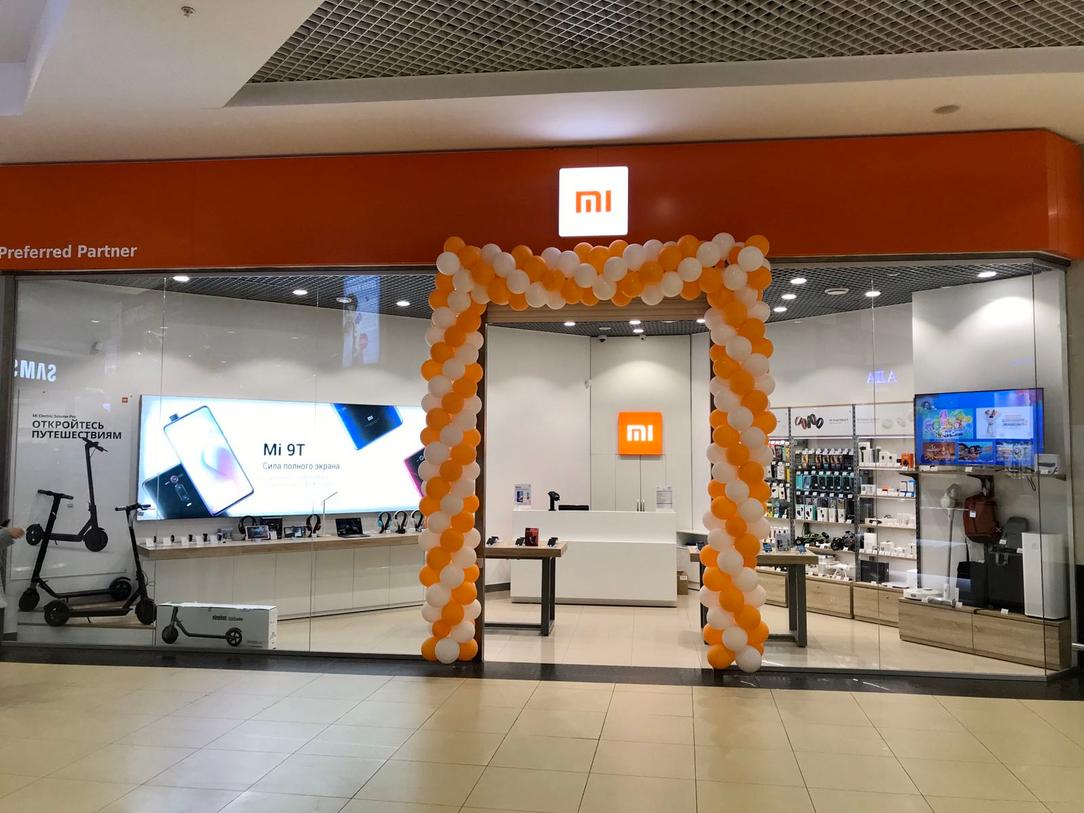 Xiaomi делает подарки первым покупателям смартфонов в России: бонусами можно оплатить часть стоимости новых товаров