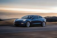 Tesla на автопилоте попала в смертельное ДТП, обгоревших пассажиров удалось опознать не сразу