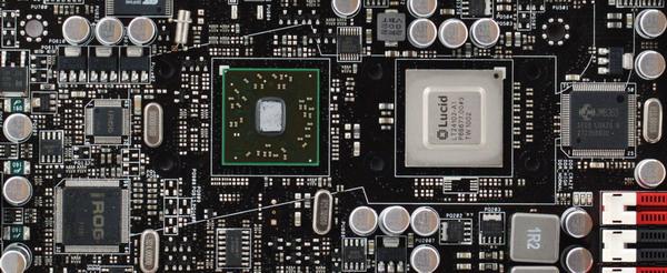 ASUS Crosshair IV Extreme:, фото 2