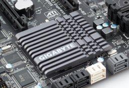 Охлаждение чипсета на плате Gigabyte Z68X-UD4-B3