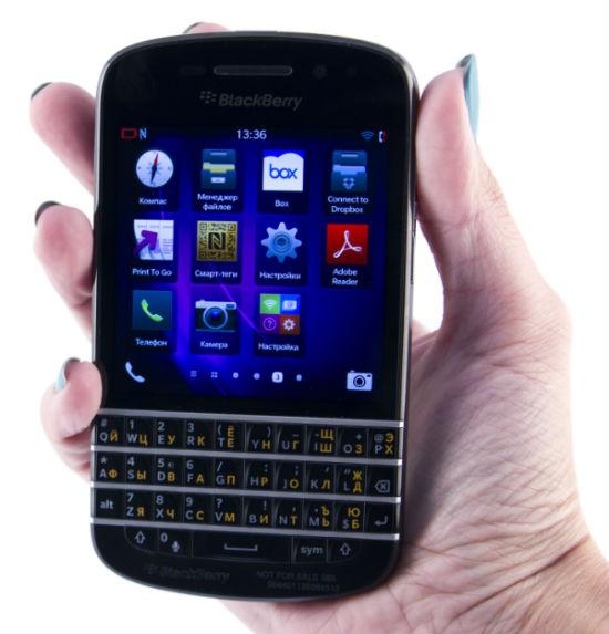 Смартфон BlackBerry Q10 Смартфон BlackBerry Q10