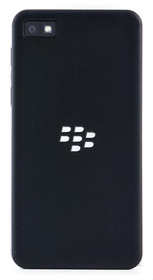 Задняя сторона смартфона BlackBerry Z10 Задняя сторона смартфона BlackBerry Z10