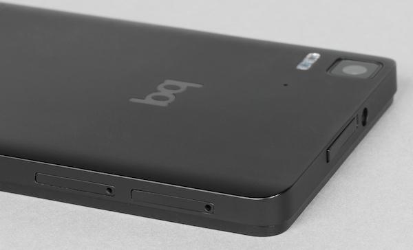 Смартфон BQ Aquaris E5 HD Ubuntu Edition Смартфон BQ Aquaris E5 HD Ubuntu Edition
