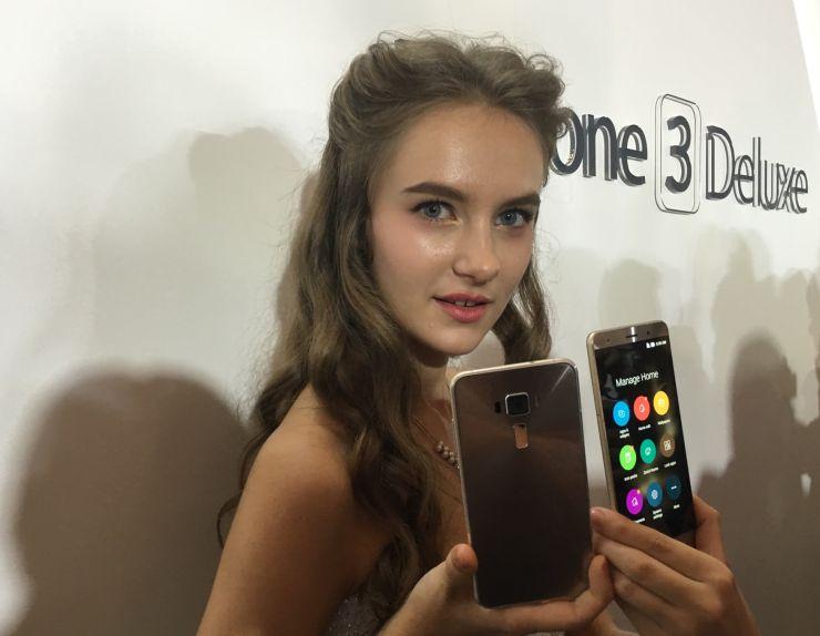 Asus ZenFone 3 Deluxe Asus ZenFone 3 Deluxe