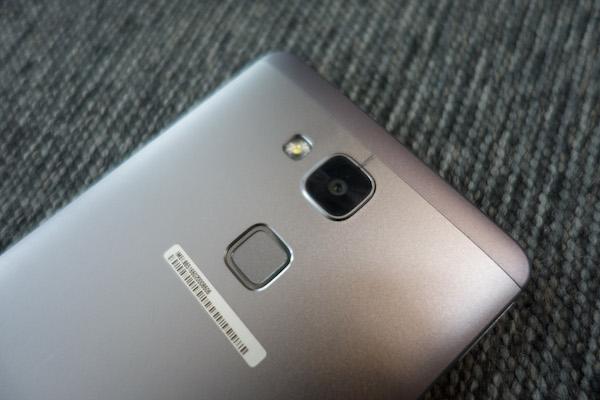 Предварительный обзор смартфона Huawei Ascend Mate 7