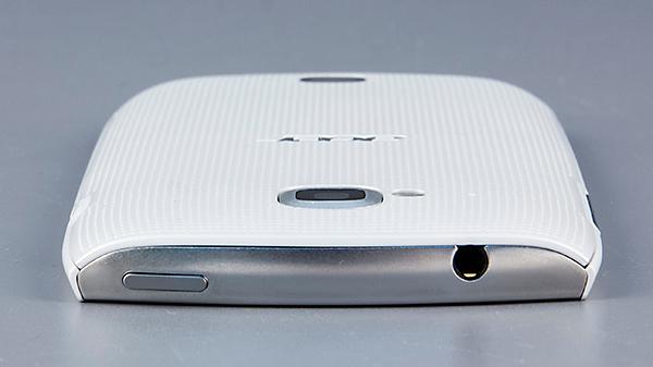 обзор смартфона Acer S500