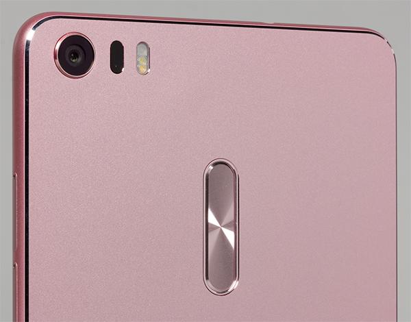 Смартфон Asus Zenfone 3 Ultra