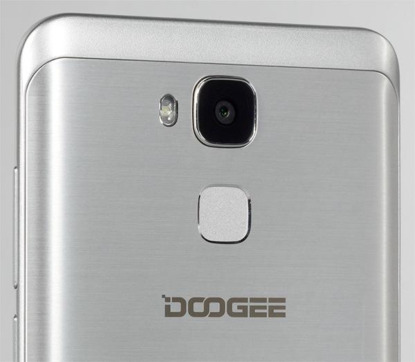 Смартфон Doogee Y6
