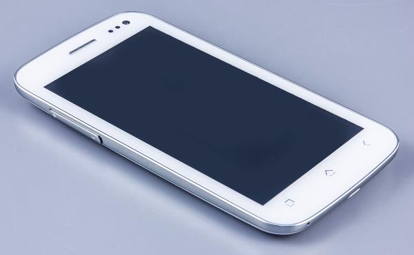 Внешний вид Fly IQ450 Quattro Horizon 2 Внешний вид Fly IQ450 Quattro Horizon 2