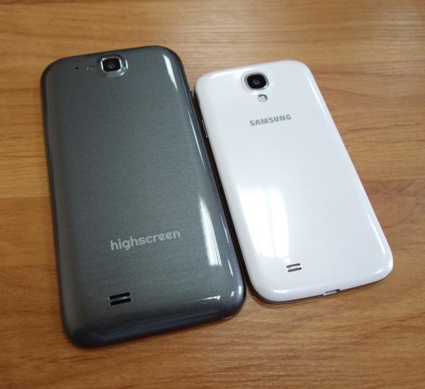 Highscreen Alpha GTX в сравнении с Samsung Galaxy S4 Смартфон Highscreen Alpha GTX:, фото 1