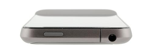 Обзор коммуникатора HTC One V
