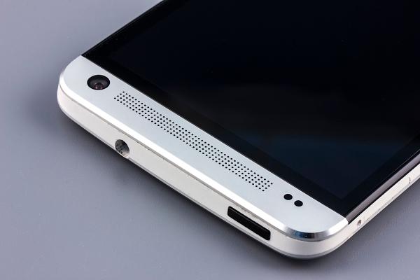 Обзор смартфона HTC One