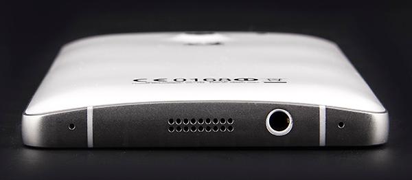 Обзор смартфона Huawei Ascend D2