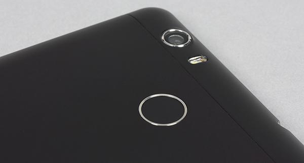 смартфон Leagoo Shark 1