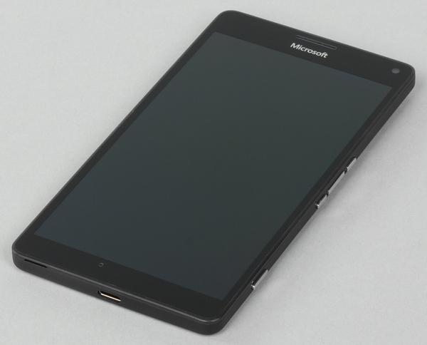 Внешний вид Microsoft Lumia 950 XL