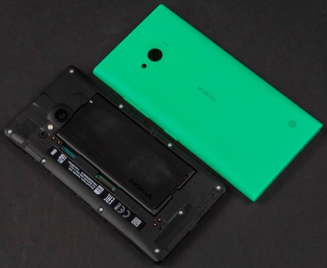 Внешний вид Nokia Lumia 735