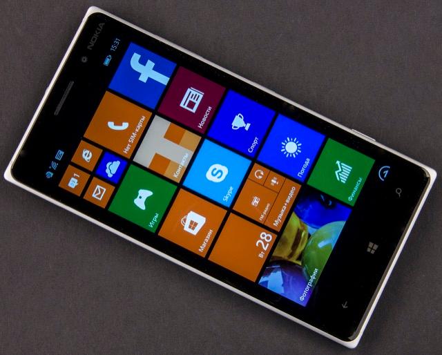 Внешний вид Nokia Lumia 830