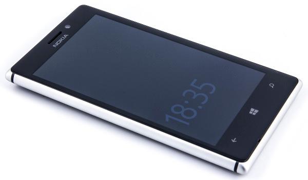 Внешний вид Nokia Lumia 925 Внешний вид Nokia Lumia 925
