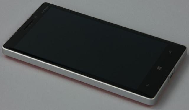 Внешний вид Nokia Lumia 930