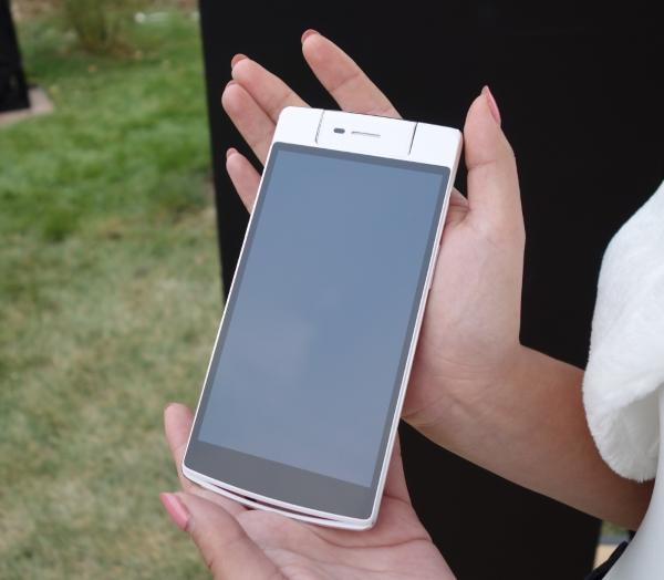 Презентация смартфонов Oppo N3 и R5 в Пекине:, фото 14