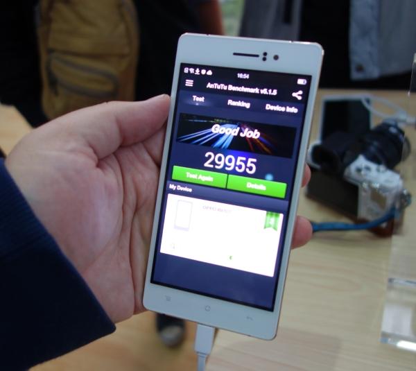 Презентация смартфонов Oppo N3 и R5 в Пекине:, фото 21
