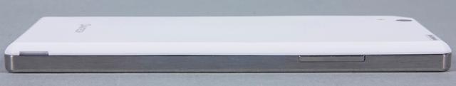 Левая грань корпуса Pantech Vega Iron Левая грань корпуса Pantech Vega Iron