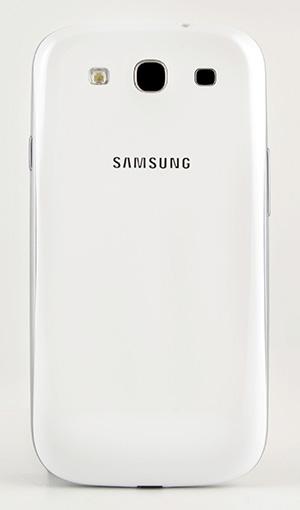 Обратная сторона корпуса коммуникатора Обзор Samsung Galaxy S 3. Обратная сторона корпуса коммуникатора