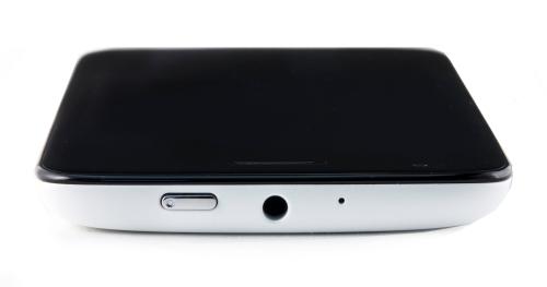 Обзор Sharp Aquos Phone SH930W