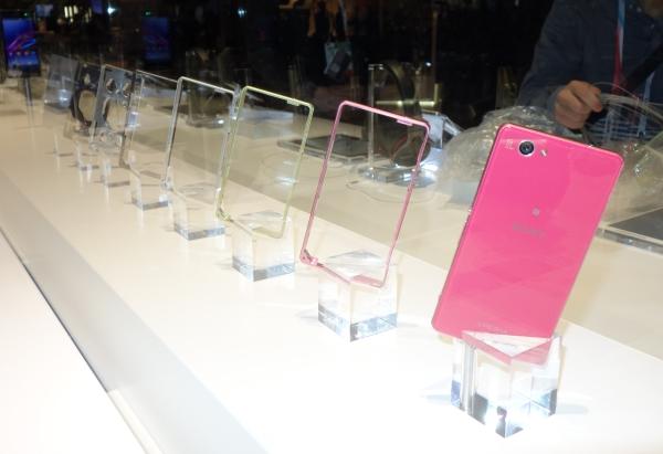 Новые смартфоны Sony Xperia Z1 Compact, E1 и T2 Ultra и «умный» браслет:, фото 23