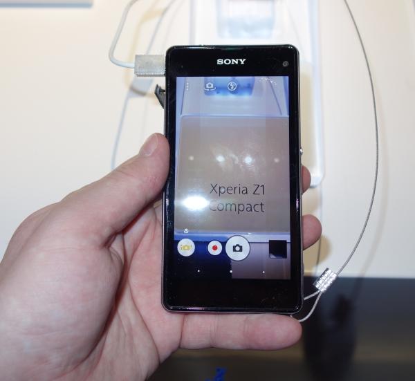 Новые смартфоны Sony Xperia Z1 Compact, E1 и T2 Ultra и «умный» браслет:, фото 10