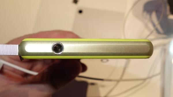 Новые смартфоны Sony Xperia Z1 Compact, E1 и T2 Ultra и «умный» браслет:, фото 17