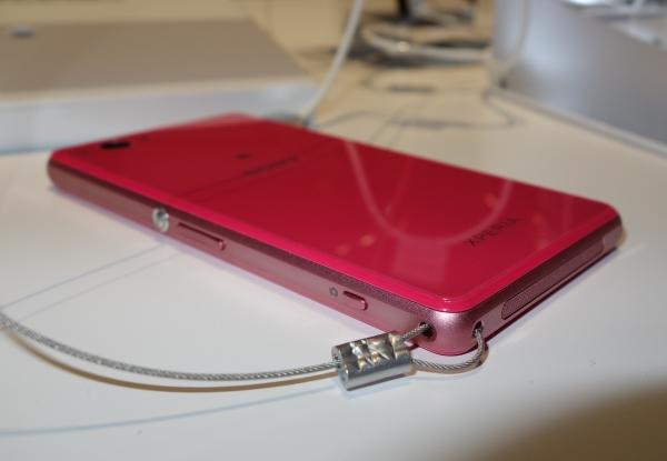 Новые смартфоны Sony Xperia Z1 Compact, E1 и T2 Ultra и «умный» браслет:, фото 7