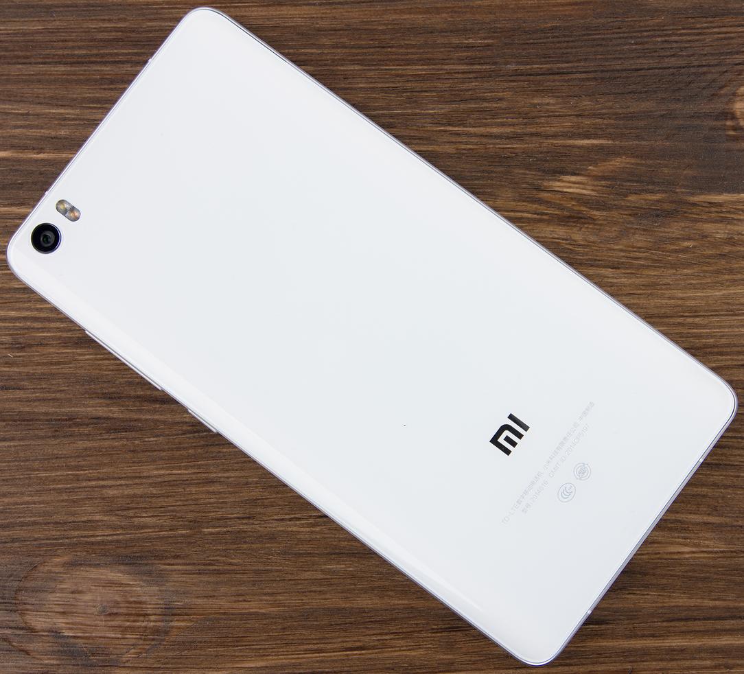 Внешний вид Xiaomi Mi Note Внешний вид Xiaomi Mi Note