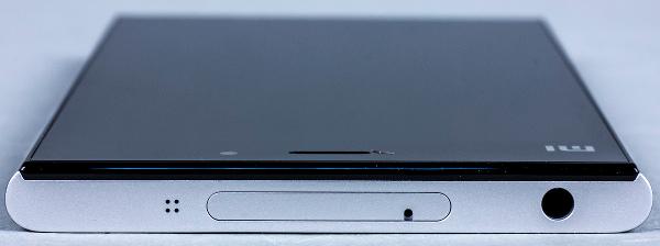 Внешний вид Xiaomi Mi3 Внешний вид Xiaomi Mi3