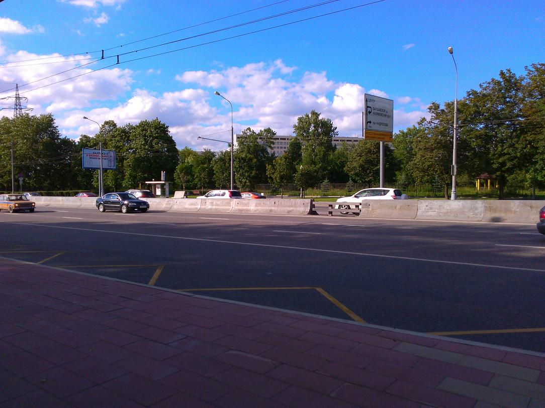 Российский смартфон Inoi R7, фото 1