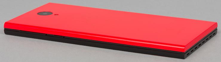 Боковая сторона смартфона Jolla C Боковая сторона смартфона Jolla C