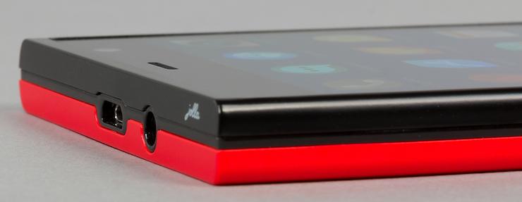 Смартфон Jolla C Смартфон Jolla C