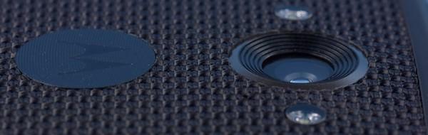 Дизайн смартфона Motorola Moto Maxx