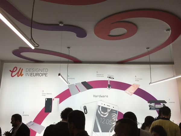 Фото стенда BQ на MWC 2016 Фото стенда BQ на MWC 2016