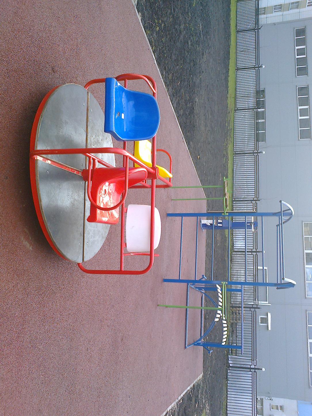 Мобильный телефон Nokia 515 на платформе Series 40:, фото 2