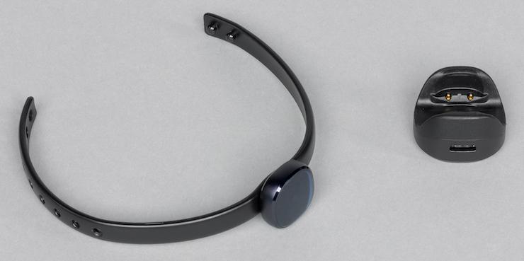 Фитнес-браслет Samsung Charm Фитнес-браслет Samsung Charm