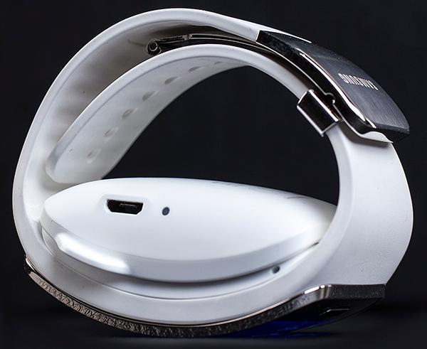 Умные часы Samsung Gear S Умные часы Samsung Gear S