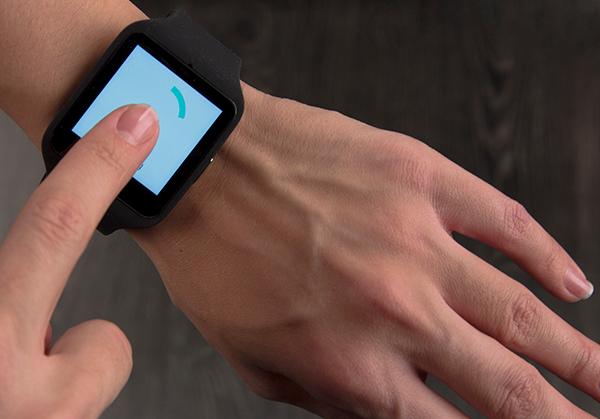 Умные часы Sony SmartWatch 3 Умные часы Sony SmartWatch 3