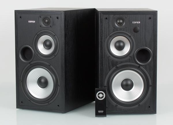 Внешний вид Edifier R2700