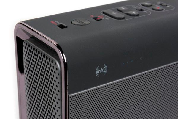 Дизайн колонки Creative Sound Blaster Roar