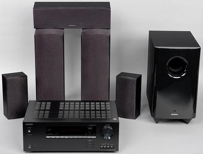 Onkyo HT-S5805 — комплект из ресивера и набора 5.1 колонок
