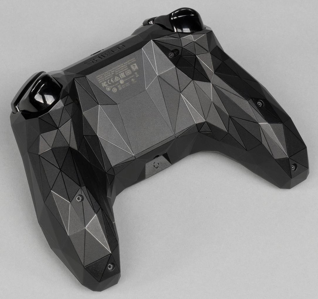 Игровой контроллер Nvidia Shield TV