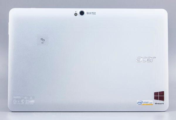 Вид сзади планшета Acer Iconia Tab W510